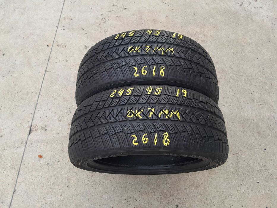 Doua anvelope de iarna 245 45 19 vredestein wintrac pro profil 7 mm