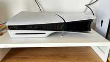 Consola PS5 Slim 1tb Chassis White + 6 Jocuri