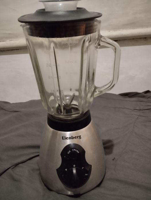 Продаю блендер стационарный