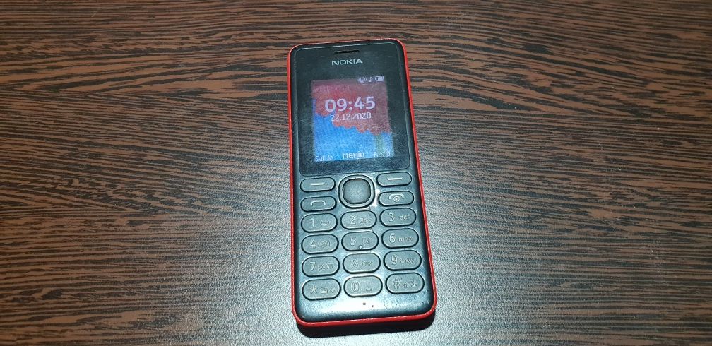 Telefon  cu butoane  Nokia RM-945