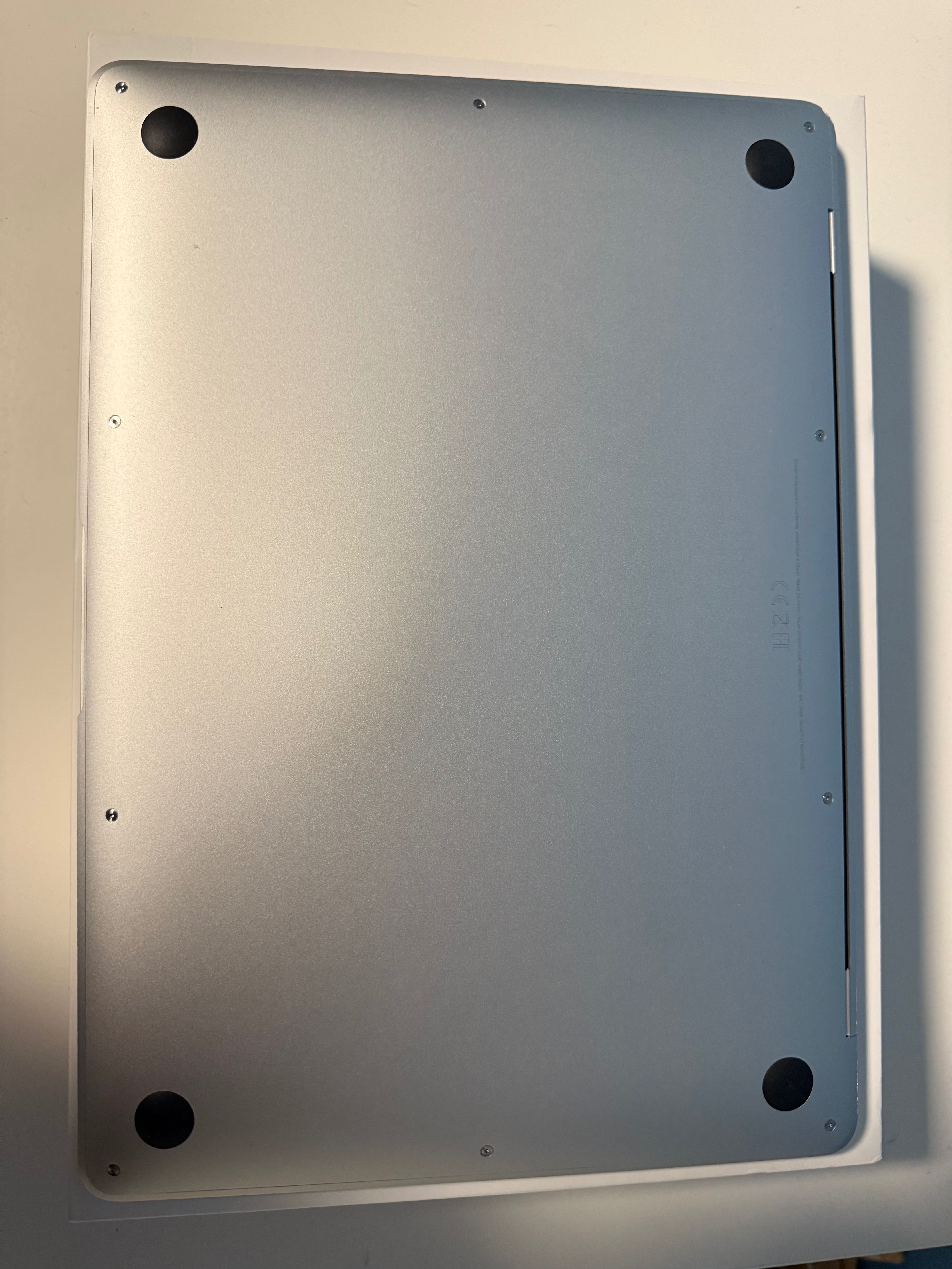 MacBook Air 13” M1 256GB на части