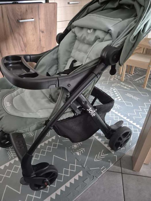 Vand carucior Joie Muze LX Laurel  + Scoica auto Joie I-Snug 2 Laurel