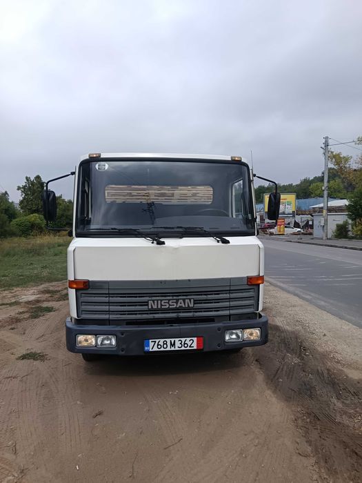 Продавам NISSAN L35.085
