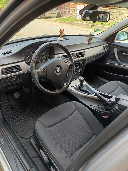 Vând autoturism BMW seria 3,E91 2.0 DIESEL