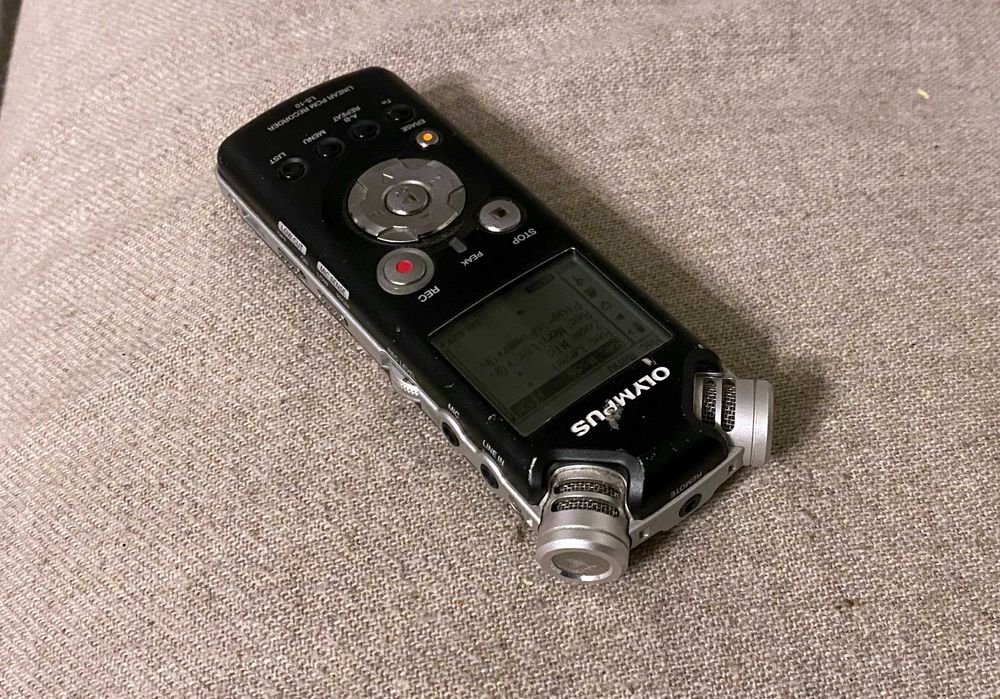 Reportofon Olympus LS-10 linear PCM recorder + card 4 Gb -profesional