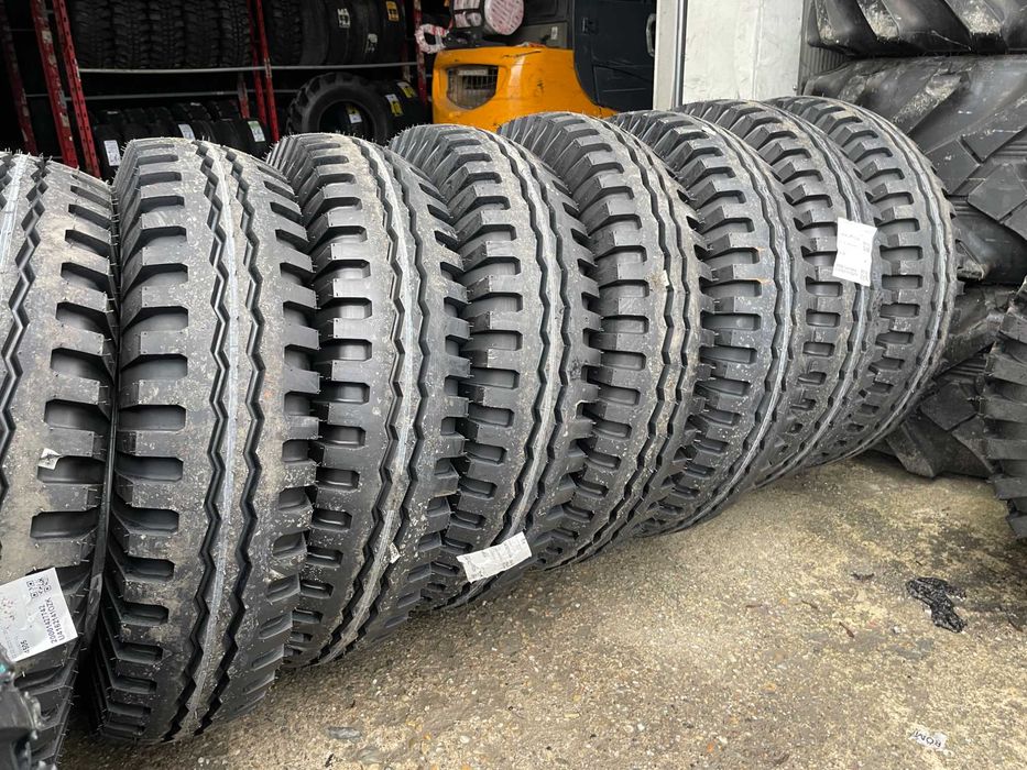 Cauciucuri noi 9.00-16 cu 12 pliuri pentru remorca marca OZKA