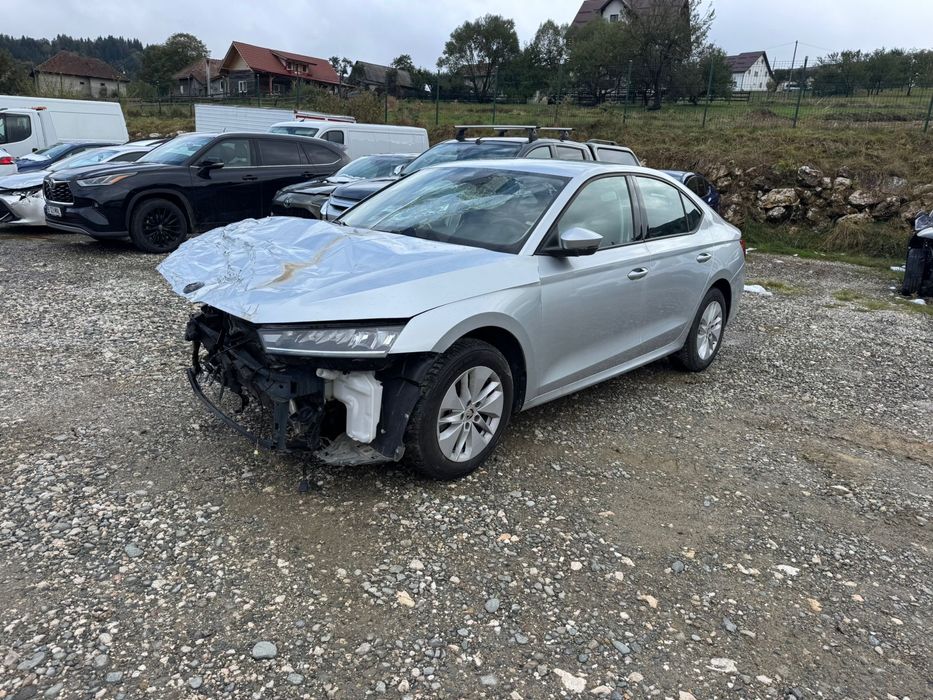 Skoda octavia automata avariat
