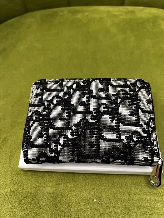 Portofel dama Dior culoare negru cu alb