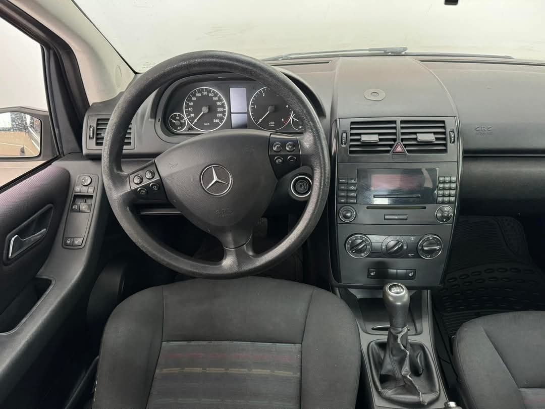 Vand mercedes benz a180