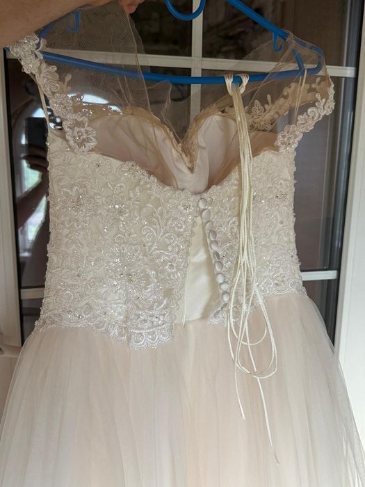 Rochie de mireasă tip prințesă