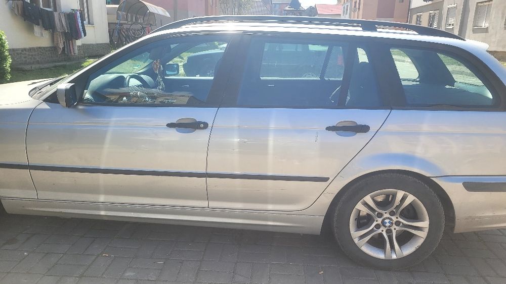 Vind bmw320 pentru piese in stare de funcționare!