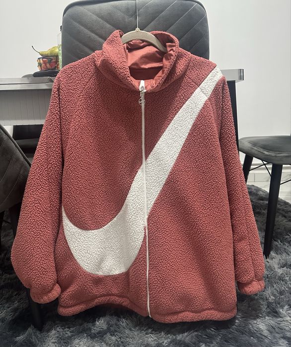 Geaca cu 2 fețe nike barbati marimea m
