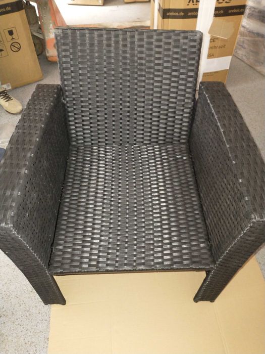 Ратанов фотьойл/кресло + табуретка за крака или маса