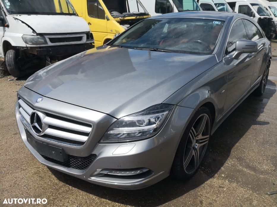 dezmembrez cls 220 BLUETEC 250 4MATIC 350 CDI 4MATIC w218 2012