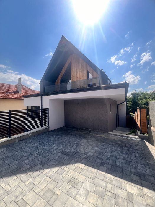 PF Vand duplex Dambu Rotund, strada Spinoasa
