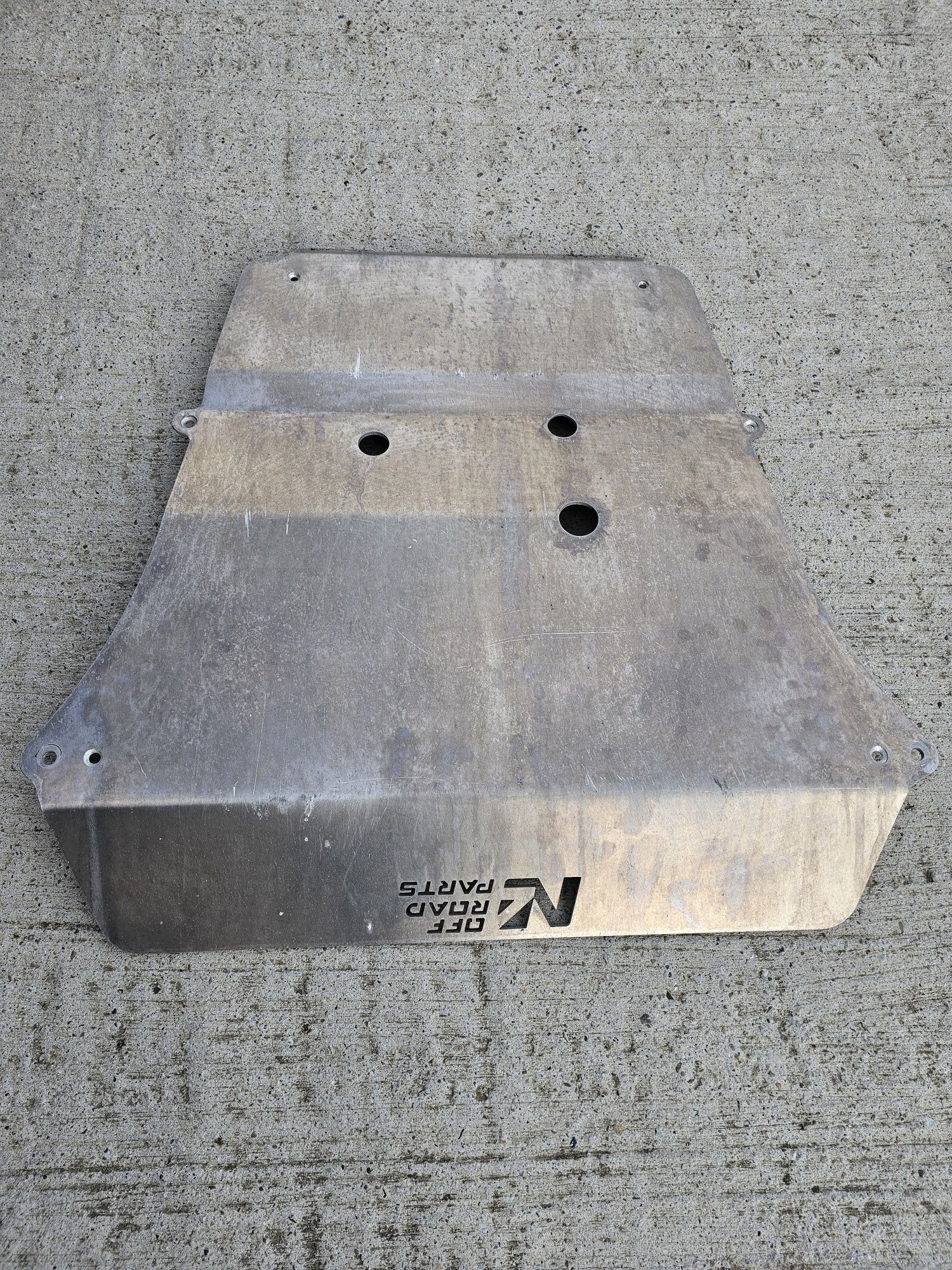 Scut motor aluminiu Dacia Duster