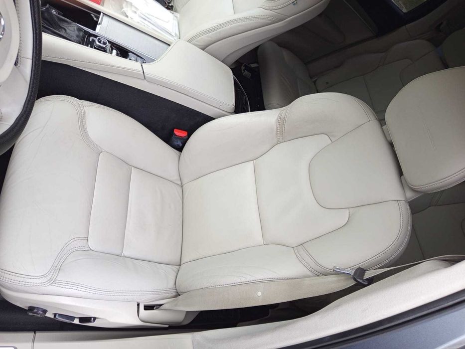 Vând VOLVO XC 90 IMPECABIL și ireproșabil !!!