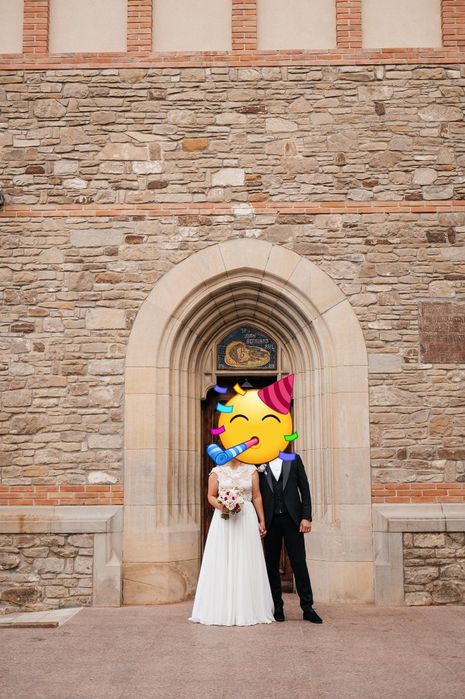 Rochie mireasa și voal.