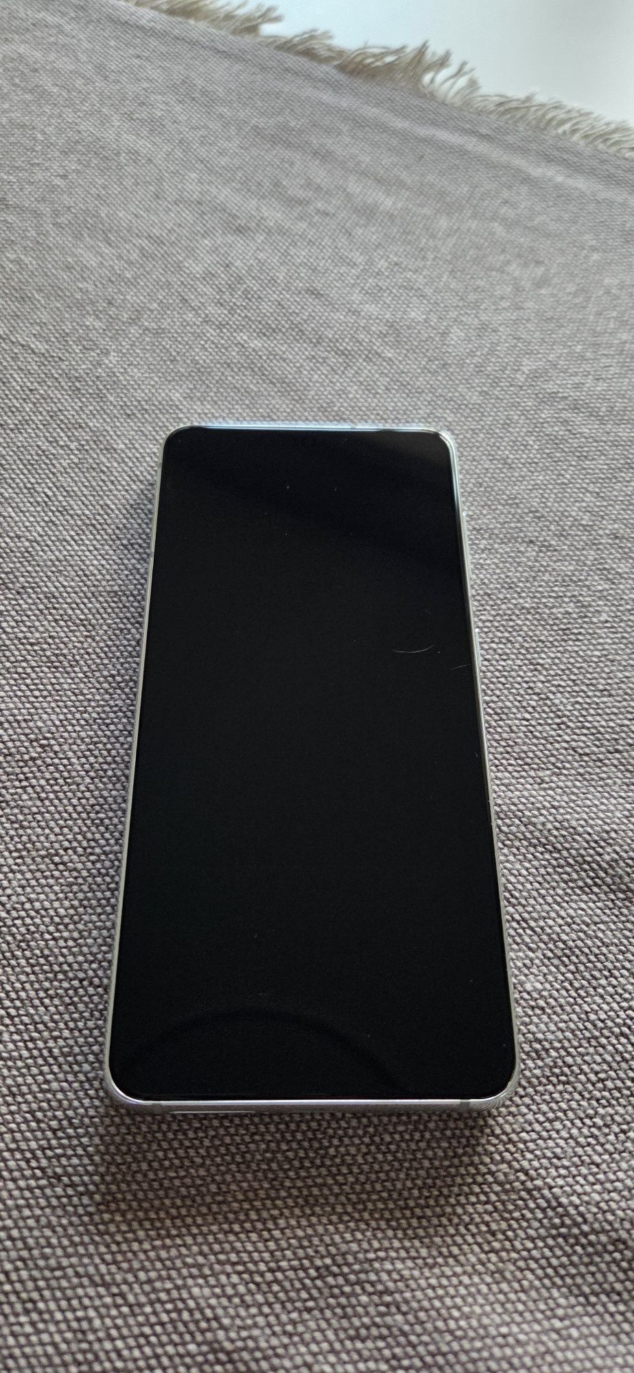 Samsung  Galaxy S21