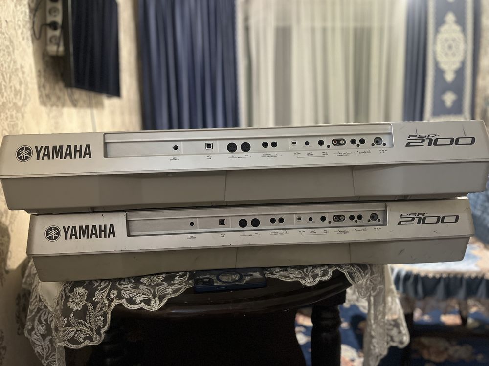 Хорошоя YAMAHA PSR 2100