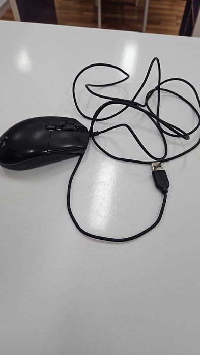 Продаю Logtech g102