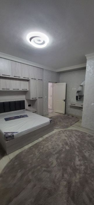 Янги қурилган  уй  барча  жихозлари  билан    4 хона  уй  сотилади