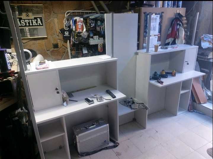 Щанд заграден от 4 страни / Киоск - 2,5 / 2,2 м.