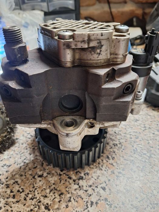 Гнп помпа опел астра х  1.7cdti 101к.с opel astra h зафира zafira