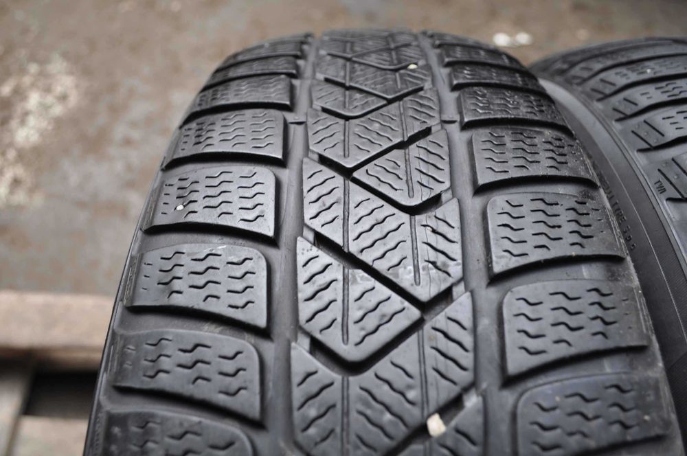 205/60 R17 PIRELLI Sottozero 3 93H