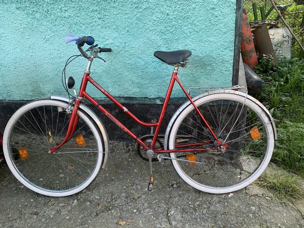 Bicicleta Germana Roșie