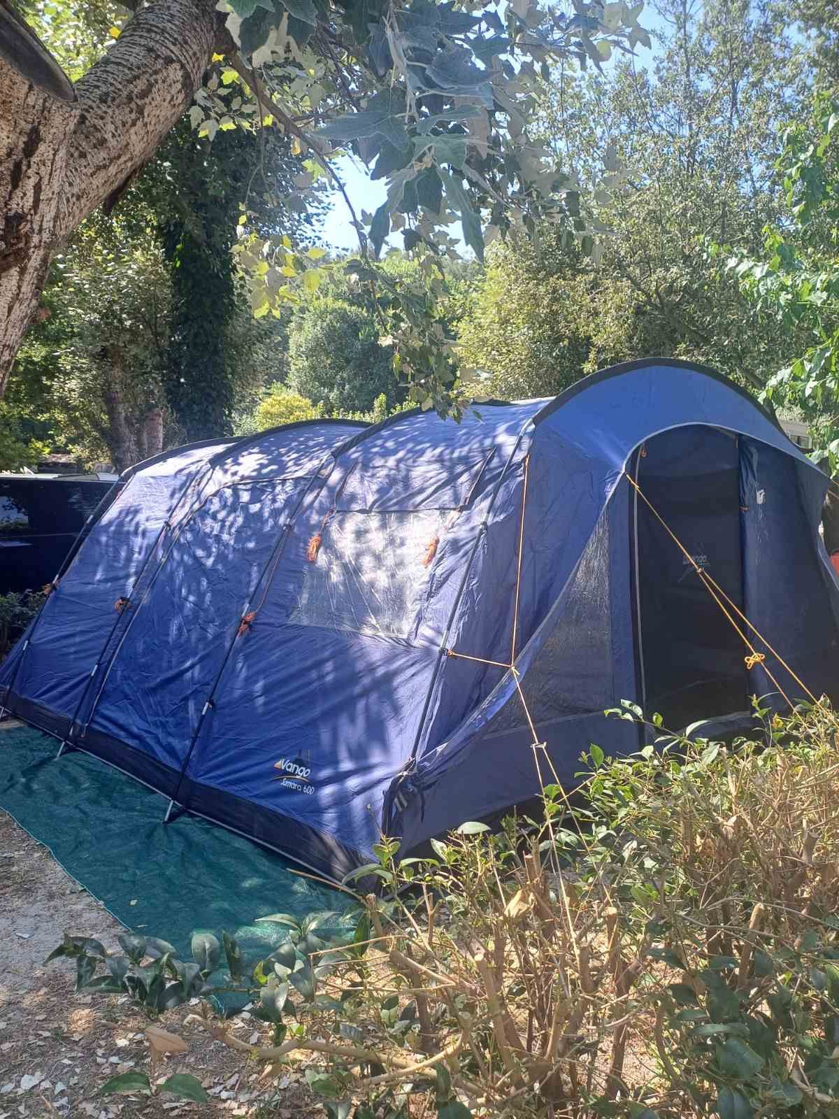 Продавам палатка Vango samara 600