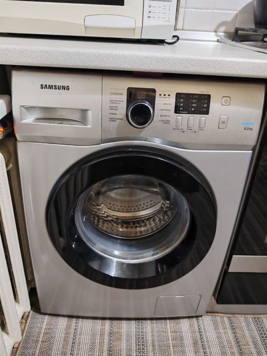 Продам стиральную машину