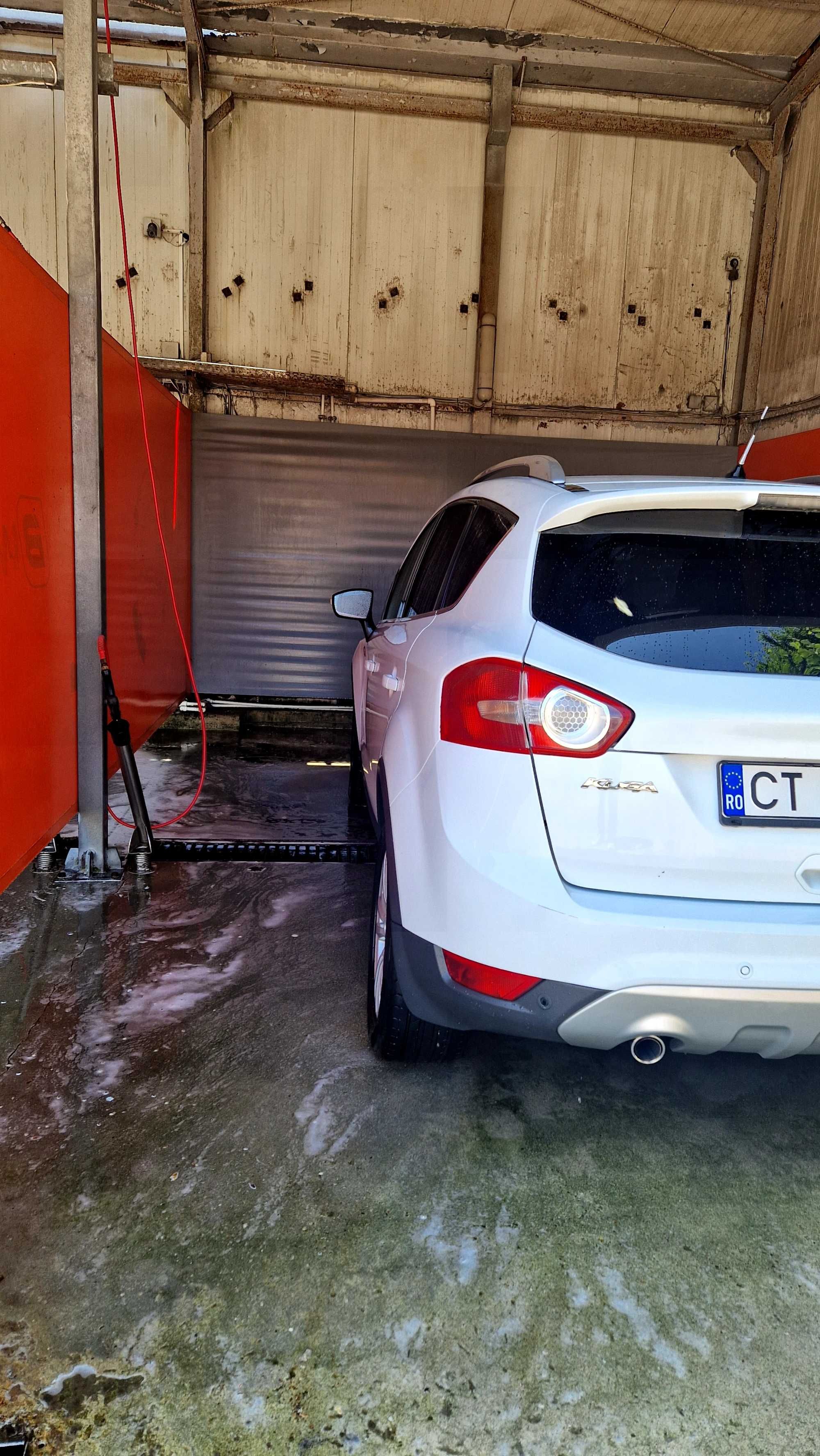 Ford kuga mk1 2.0 140 cp an fabricatie 2012 4×4