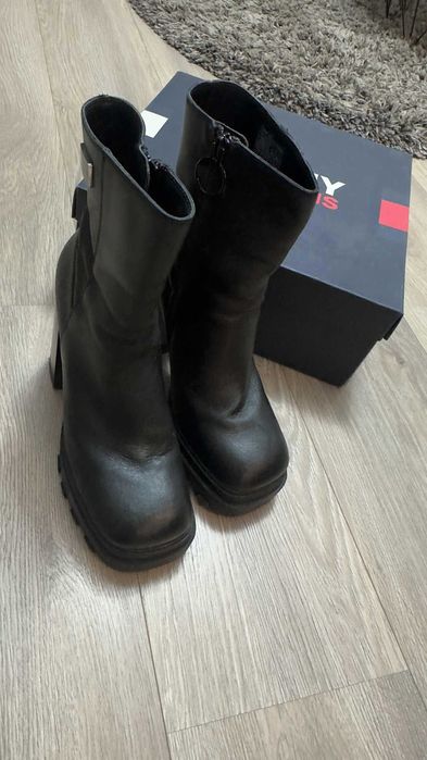 Дамски боти Tommy Jeans