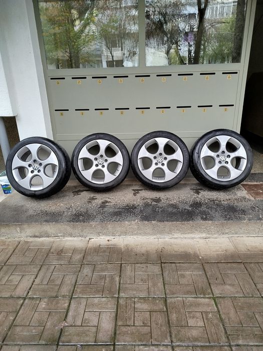 BBS джанти R17 с летни гуми