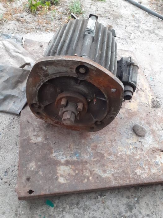 Фланцевый электродвигатель