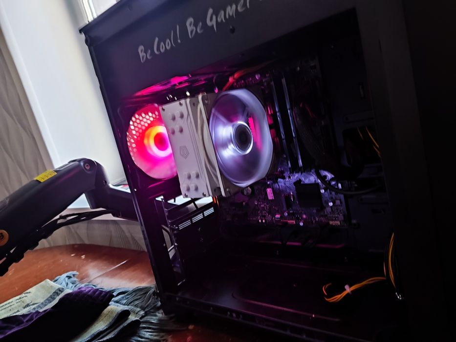 Продам игровой Корпус для компьютера
