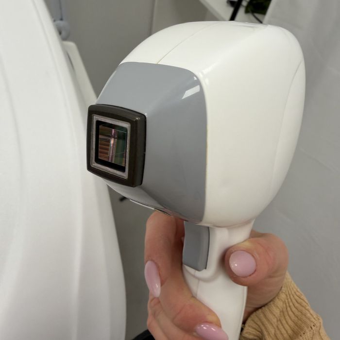 Elysion-pro диоден апарат за лазерна епилация