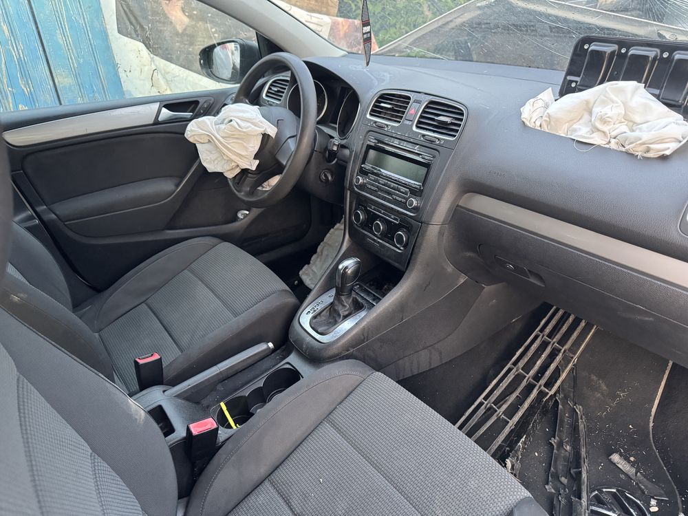 Bara spate haion usi geamuri macara oglinda aripa stopuri golf 6 scurt