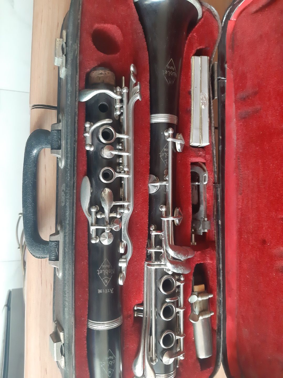 Vand clarinet marca Noblet Paris