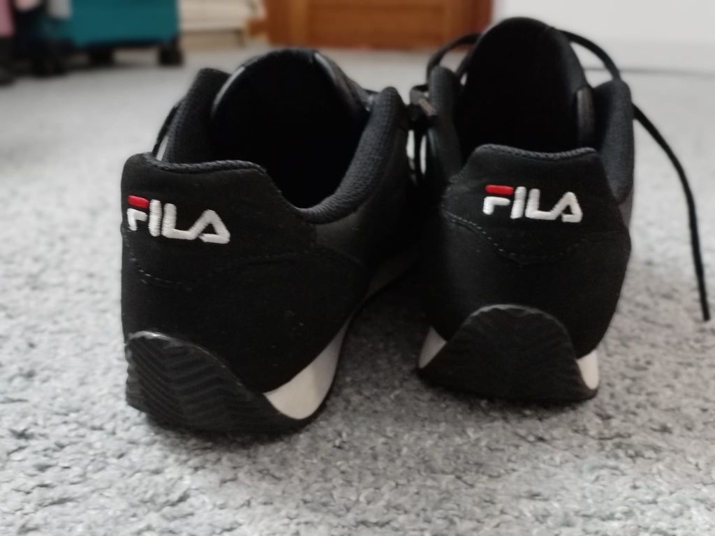 Ghete casual Fila marime 38