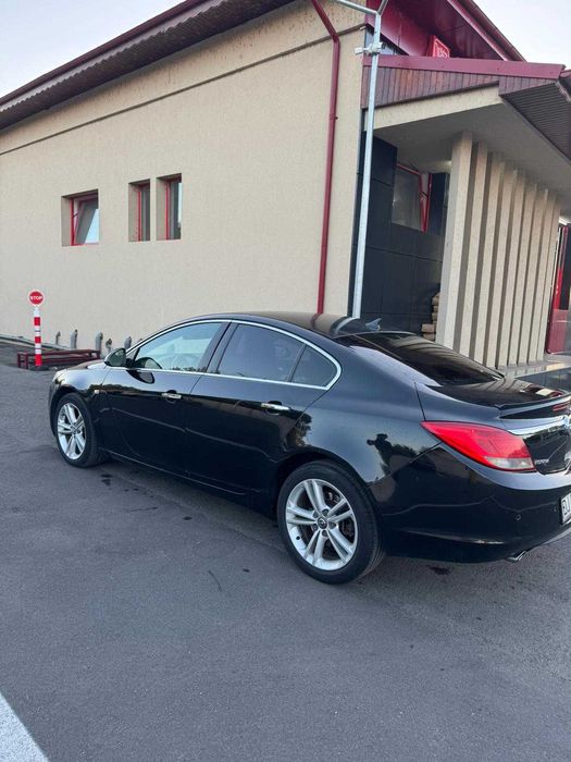 Opel insignia 2.0 cdti 160 cai automata