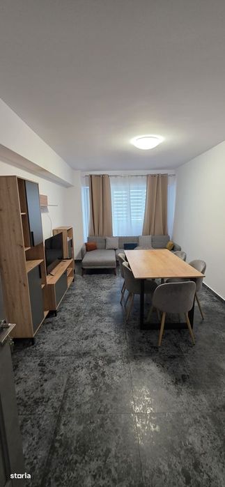 3 camere decomandat Bloc Nou Fiald