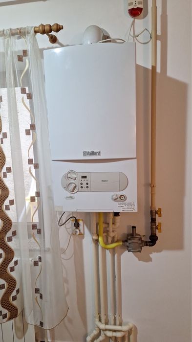 Inchiriez casa mobilata