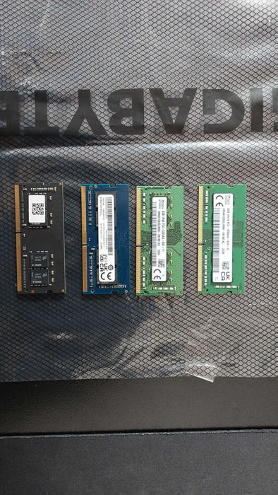 RAM DDR4 8GB  3200MHz laptop 3 buc.