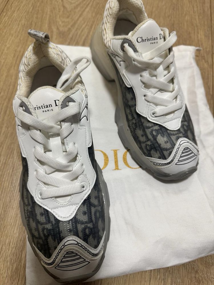 Маратонки Dior, размер 36