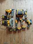 Dewalt пакет инструменти