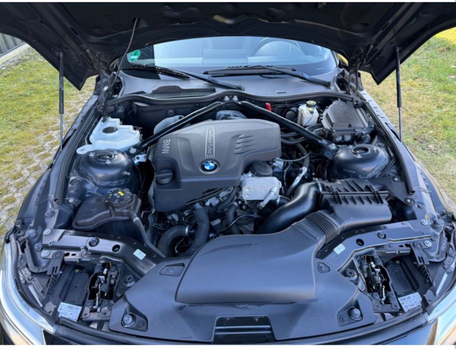 BMW Z4 2015, 19.500 € sDrive 20i-SPORT PAKET-NAVI LEDER, FULl DOTARI