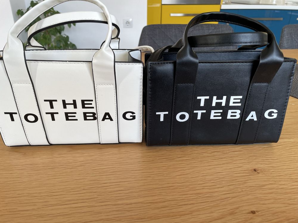 Чанта The tote bag
