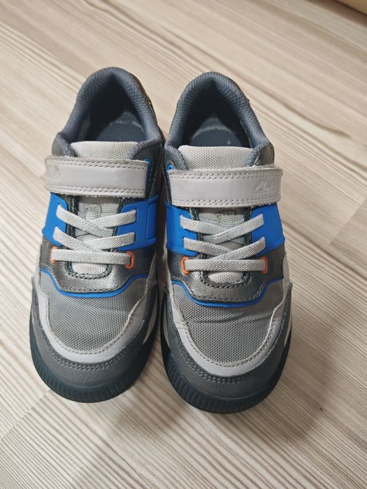 Pantofi sport Clarks, piele naturaia, marimea 30